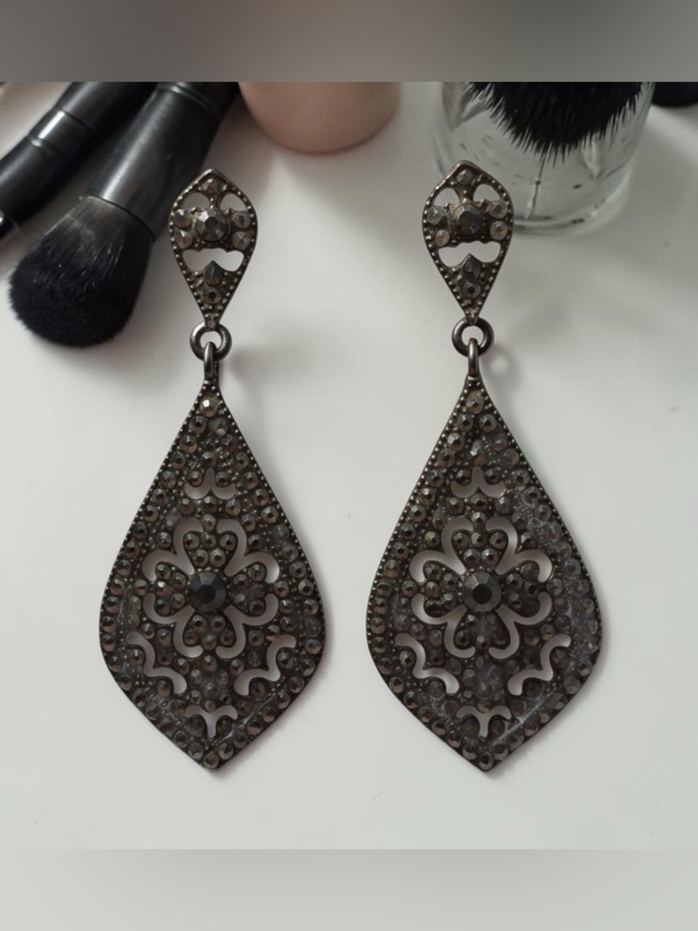 Dangle Drop Black Crystal Rhinestone Earrings - Picture 6 of 6